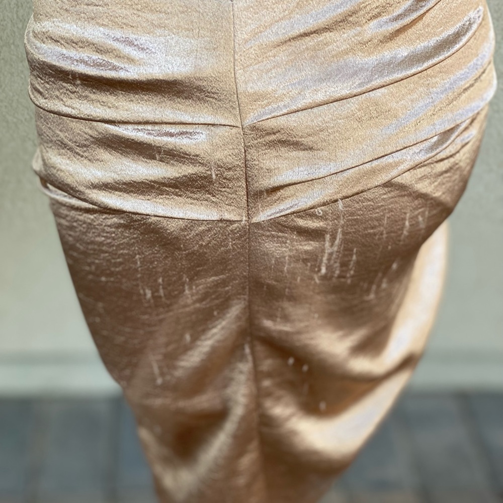 Natasha Metallic Gold Bodycon Dress - Picture 4 of 5